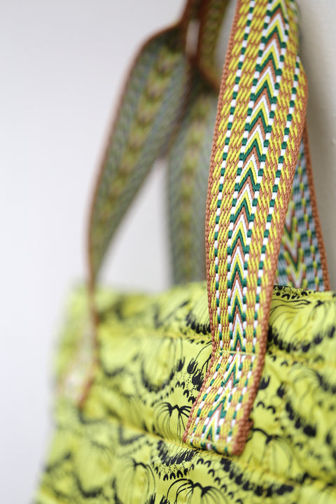 Hana Tote - Hoya Celery